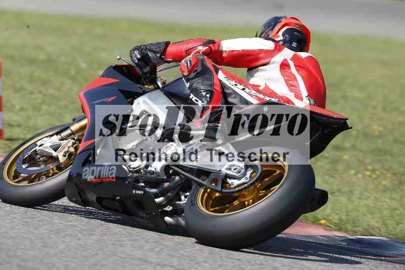 /44 09.08.2025 Plüss Moto Sport ADR/Einsteiger/595